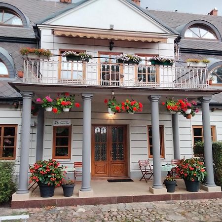 Villa Dworek Pod Herbem Gądkowice Exterior foto